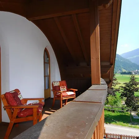 Zillertal Apartment Hippach